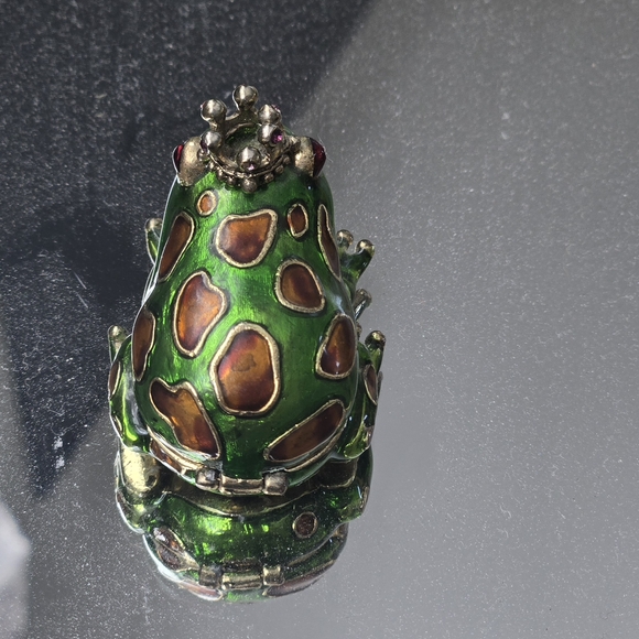 Vintage Monet Prince Charming Frog Trinket Box For Jewelry - Picture 6 of 9